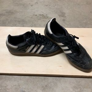 Adidas Samba’s 11